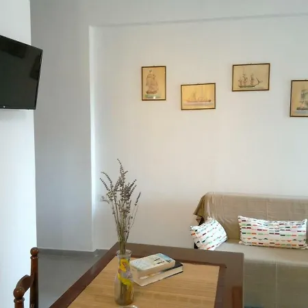 Trizinia View Tatil Evi Galatás