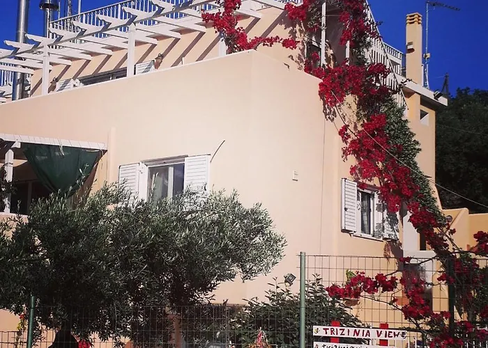 Trizinia View Semesterbostad *