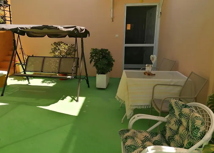 Trizinia View بيت للعطل *