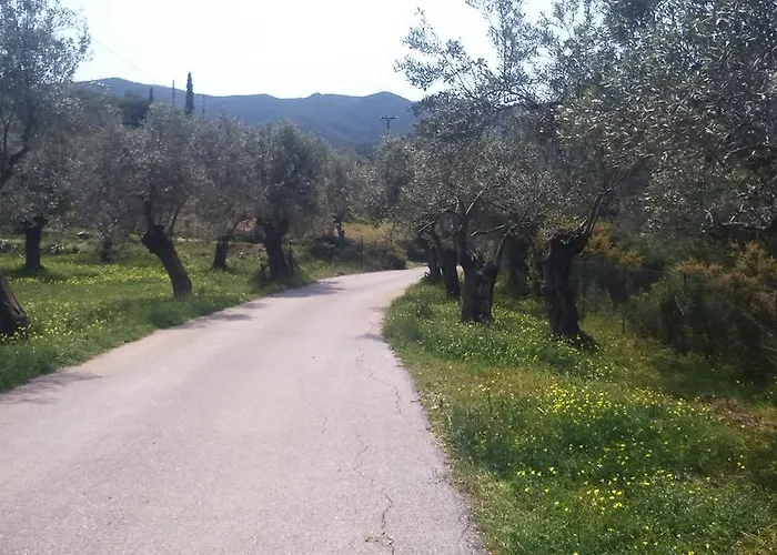 بيت للعطل Trizinia View Galatás