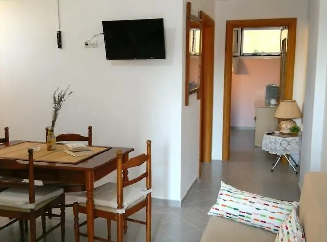 بيت للعطل Trizinia View